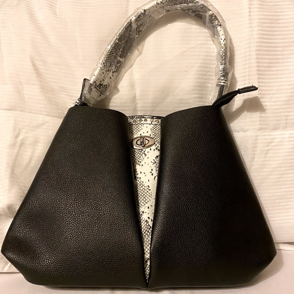 Parisian Shoulder Purse with a Crossbody Strap